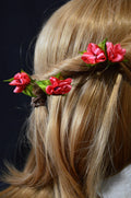 Handcrafted Kanzashi Hairpin with Blossom Floral Design
