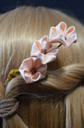 Handcrafted Kanzashi Hairpin with Blossom Floral Design